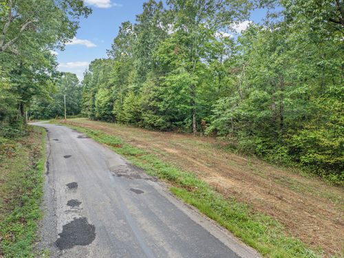 7 Selph Rd, Stewart, TN, 37175-4091 | Card Image