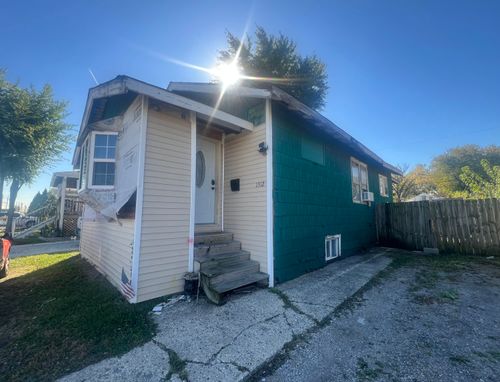 1312 Summer St, Hammond, IN, 46320-2240 | Card Image