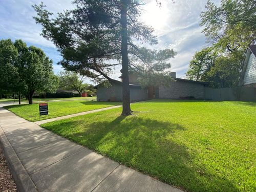 13105 Mitchwin Rd, Farmers Branch, TX, 75234-6609 | Card Image