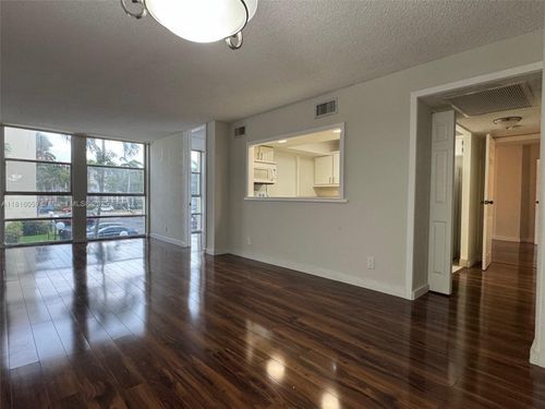apt-218-851 Three Islands Blvd, Hallandale Beach, FL, 33009-2836 | Card Image