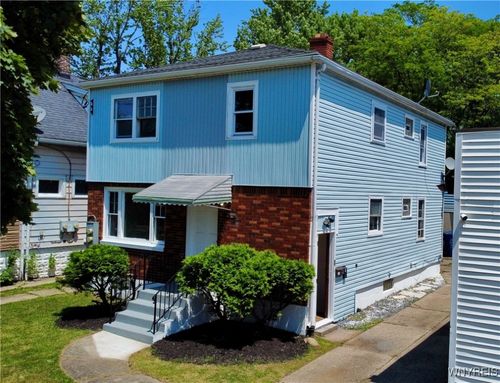341 Parkridge Ave, Buffalo, NY, 14215-1045 | Card Image