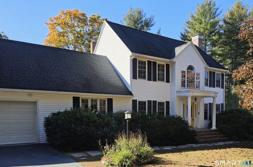 93 Bunny Lane, Brooklyn, CT, 06234 | Card Image