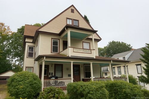 59 Chestnut St, Willimantic, CT, 06226-2466 | Card Image