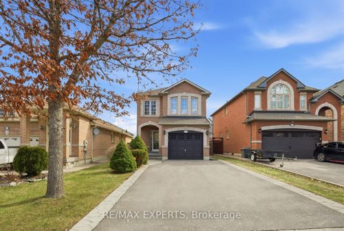 23 Stone Palace Way, Woodbridge, ON, L4H1M9 | Card Image