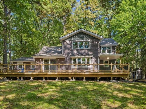 316 Goldfinch Pl, Mount Pocono, PA, 18344-7122 | Card Image
