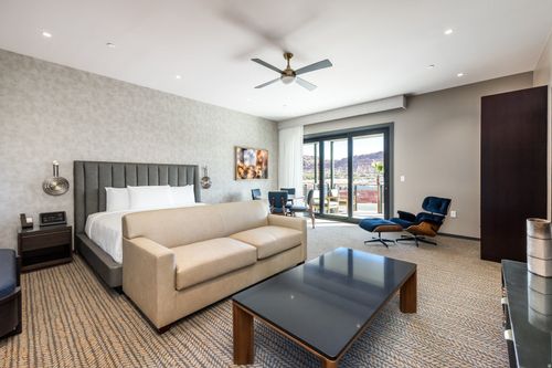 22280-1400 Black Desert Dr, Ivins, UT, 84738 | Card Image