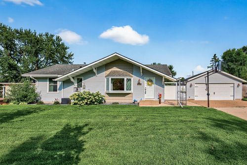 8547 Hinton Ave S, COTTAGE GROVE, MN, 55016-3164 | Card Image
