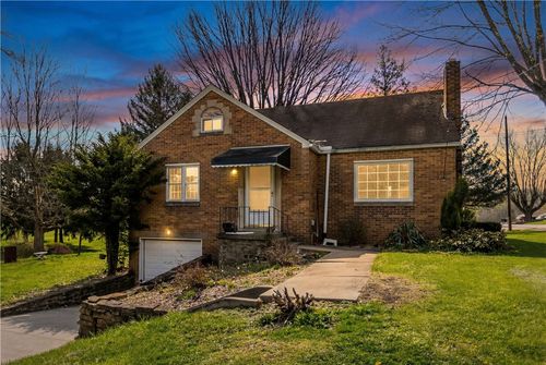 64 Harmon Creek Rd, Burgettstown, PA, 15021-2615 | Card Image