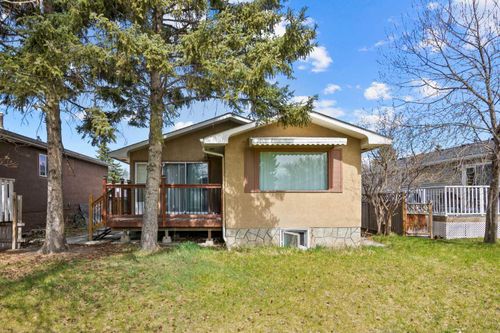 3431 30a Ave Se, Calgary, AB, T2B0H7 | Card Image