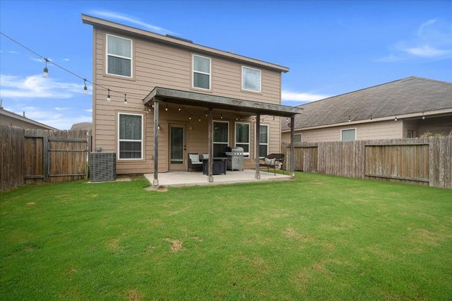 1664 Treeta Trl, House other with 4 bedrooms, 3 bathrooms and 2 parking in Kyle TX | Image 33