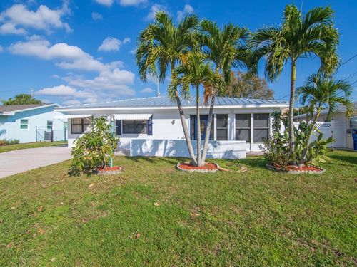 476 19th Pl, Vero Beach, FL, 32960-5432 | Card Image