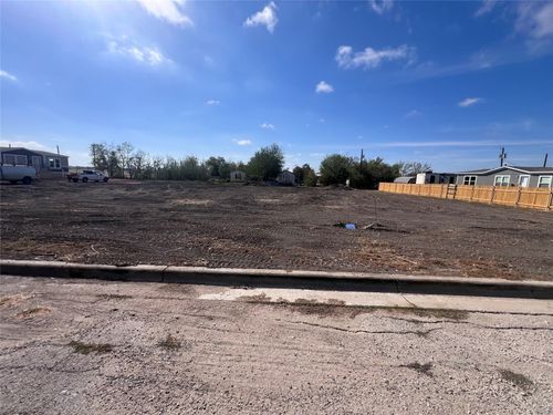 704 E Pecan St, Granger, TX, 76530 | Card Image