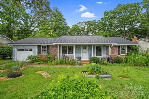 306 Pole Creasman Rd, Asheville, NC, 28806-9523 | Card Image