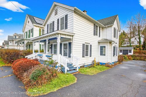 62 Foxhall Ave, Kingston, NY, 12401-5128 | Card Image