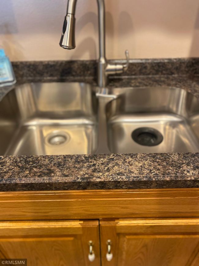 Large and small sink for every kitchen need | Image 19