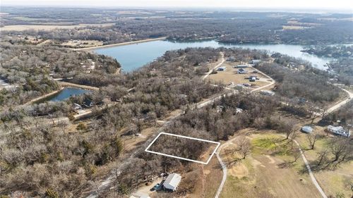 29 N Eagle Ln, Mound City, KS, 66056-7501 | Card Image