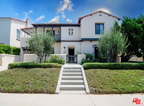 228 S Orange Dr, Los Angeles, CA, 90036-3011 | Card Image