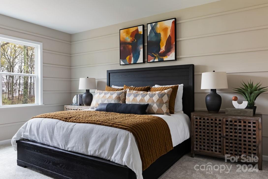 Hutton Gardens Ln, Charlotte, NC 28269