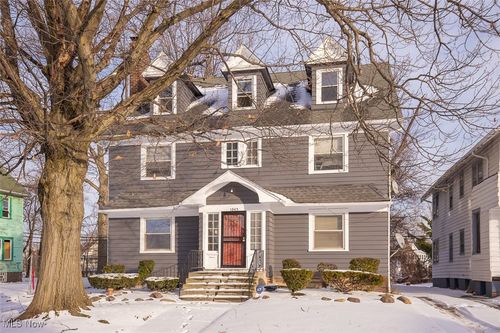 1045 Carlyon Rd, East Cleveland, OH, 44112-4103 | Card Image