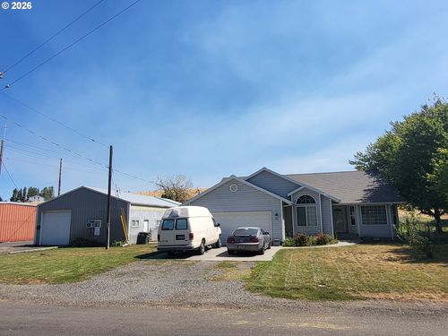 401 Dewey St, Moro, OR, 97039 | Card Image