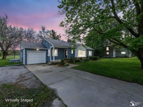 8420 Memorial Hwy, Ottawa Lake, MI, 49267-5915 | Card Image