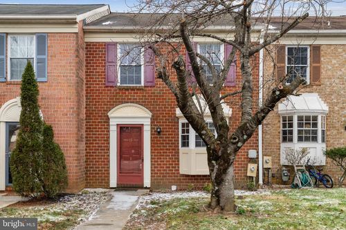 19 Spring Glen Ct, COCKEYSVILLE, MD, 21030-2441 | Card Image
