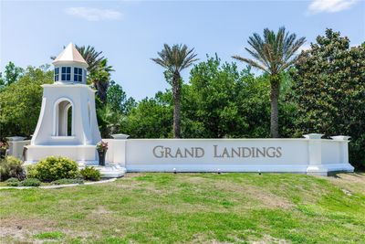 504 Grand Landings Parkway, House other with 5 bedrooms, 2 bathrooms and null parking in Palm Coast FL | Image 3