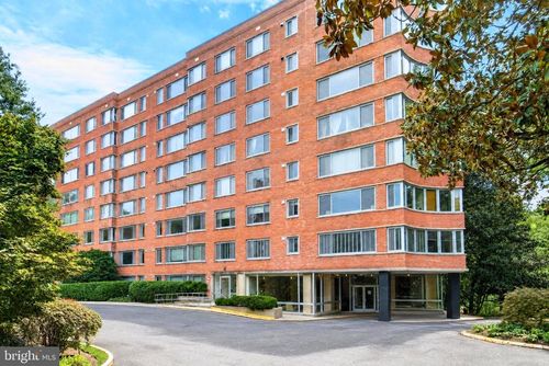 111-4200 Cathedral Ave Nw, WASHINGTON, DC, 20016-4900 | Card Image