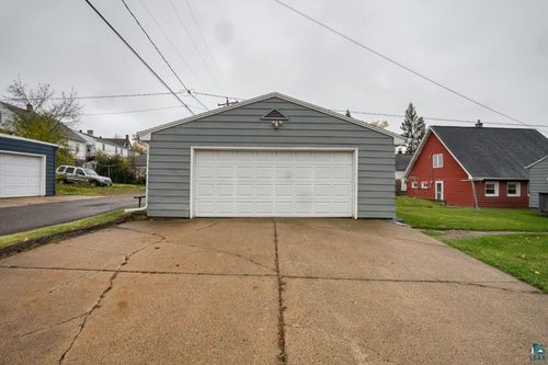 1008 Douglas Ave, Eveleth, MN, 55734-2609 | Card Image
