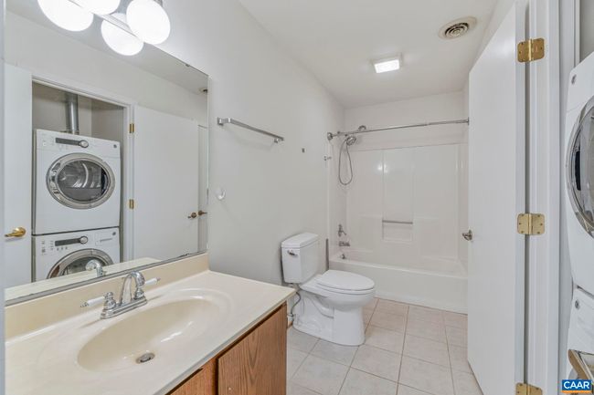 553 Millstone Ct, Condo with 2 bedrooms, 2 bathrooms and null parking in CHARLOTTESVILLE VA | Image 21
