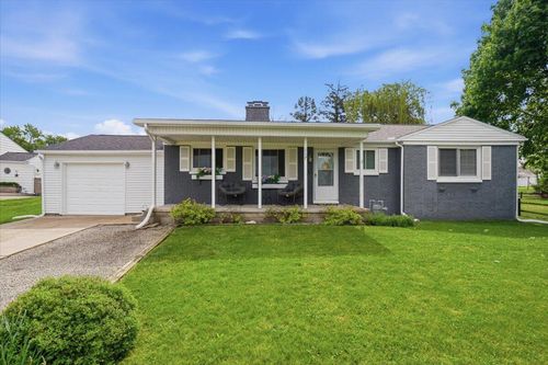 117 Summit Dr, Bellefontaine, OH, 43311-2715 | Card Image
