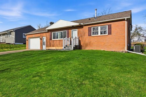 1009 Harold Drive Se, Cedar Rapids, IA, 52403 | Card Image