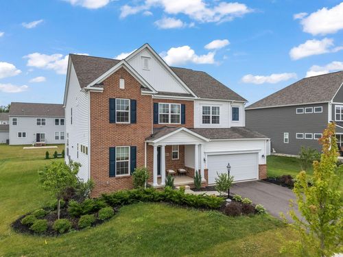 8891 Winthrop Ln, Plain City, OH, 43064-3647 | Card Image