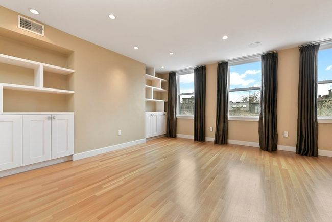 APT-4 - 382 Marlborough St, Condo with 3 bedrooms, 2 bathrooms and 1 parking in Boston MA | Image 11