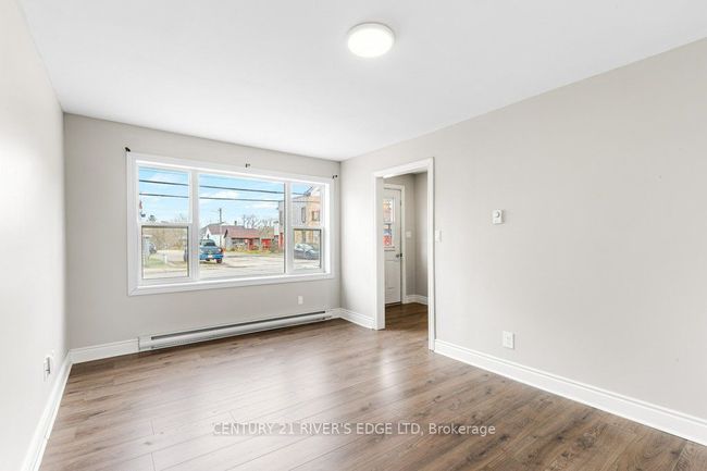 18 Main St E, House attached with 2 bedrooms, 1 bathrooms and null parking in Athens ON | Image 7