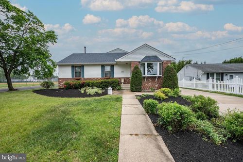 701 Floodgate Rd, GLENDORA, NJ, 08029-1614 | Card Image
