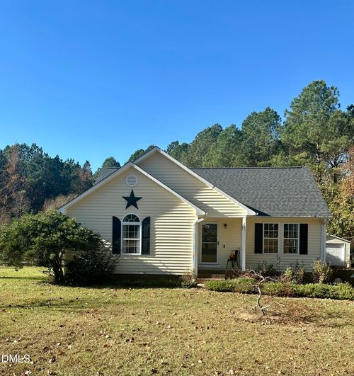 111 Appaloosa Ln, Zebulon, NC, 27597-6668 | Card Image