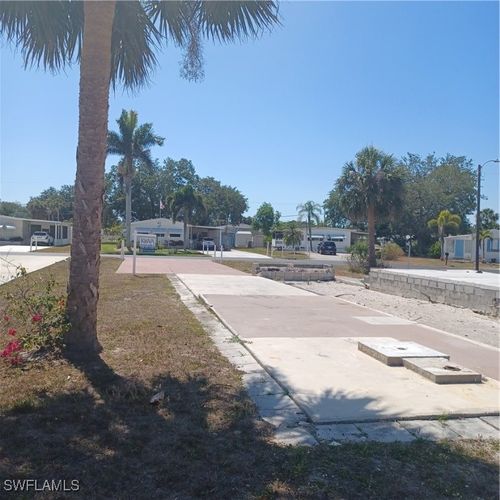 27341 Valois Dr, BONITA SPRINGS, FL, 34135-6023 | Card Image