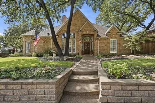 924 Ridge Ct, Keller, TX, 76248-3252 | Card Image