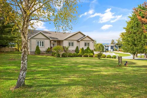 76 Centerville Rd, BRIDGEWATER, VA, 22812-2700 | Card Image