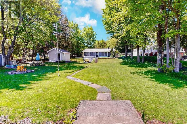 622469 Sideroad 7 Sideroad, House other with 2 bedrooms, 1 bathrooms and 6 parking in Chatsworth ON | Image 9