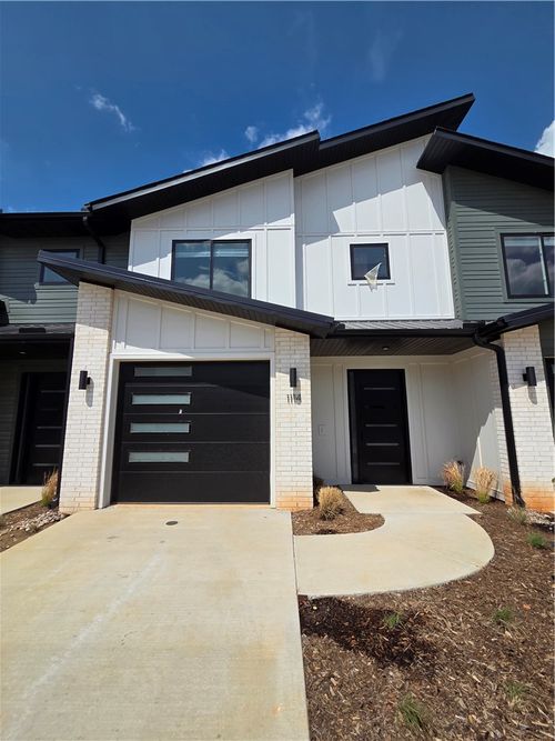 1114 Emilia Avenue, Lowell, AR, 72745 | Card Image