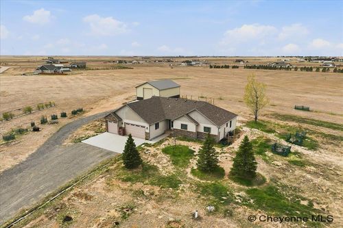 1153 Verlan Way, Cheyenne, WY, 82009-3260 | Card Image