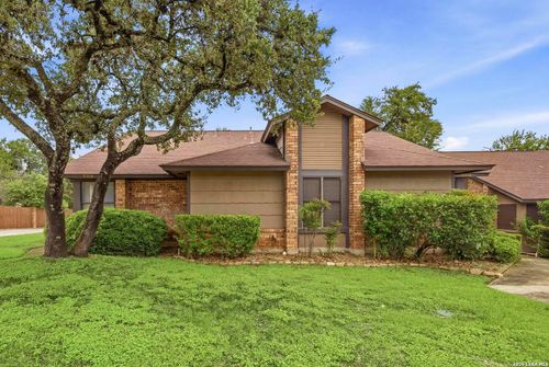 9304-9304 Dover Rdg, San Antonio, TX, 78250-3559 | Card Image
