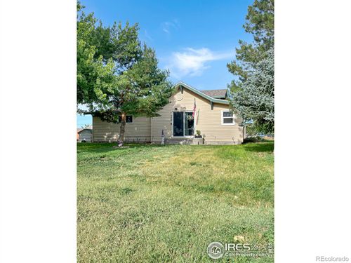 329 S Wynona Ave, Holyoke, CO, 80734-1107 | Card Image