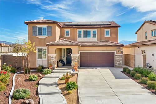 35293 Funk Way, Beaumont, CA, 92223-6279 | Card Image