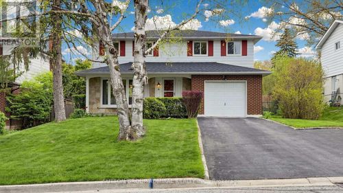 6 Shady Lane Crescent, Markham (Royal Orchard), ON, L3T3W7 | Card Image