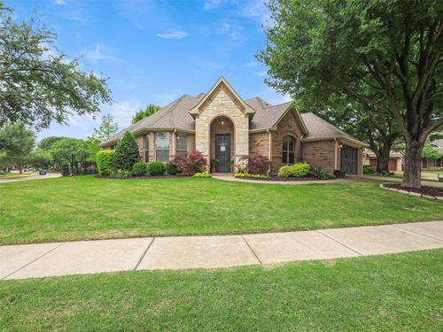 7401 Cobblestone Ct, Mckinney, TX, 75072-5073 | Card Image