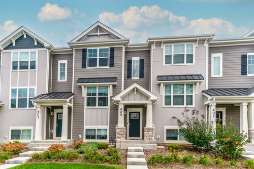 605 Acadia Ave, Mundelein, IL, 60060-2202 | Card Image