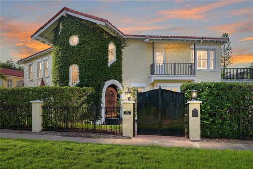 190 Bosphorous Ave, Tampa, FL, 33606-3533 | Card Image